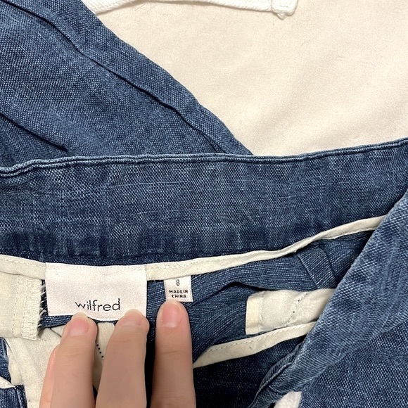 Aritzia Wilfred Allegra Shorts - Picture 4 of 4